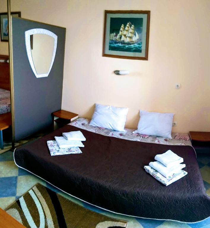 Hotel Golden Star Sozopol Exterior photo